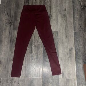 Brand new Maroon aerie offline high rise leggings size medium